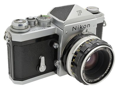 1959_Nikon_F_standard_01