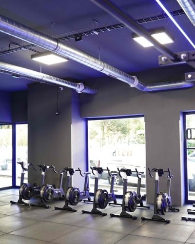 Distrito Estudio inaugura su 16 boutique deportiva en Santander HD