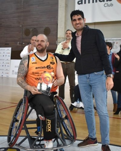 El diputado provincial del Área Social durante la entrega del X Trofeo 'Ciudad de Albacete-Diputación' (3)