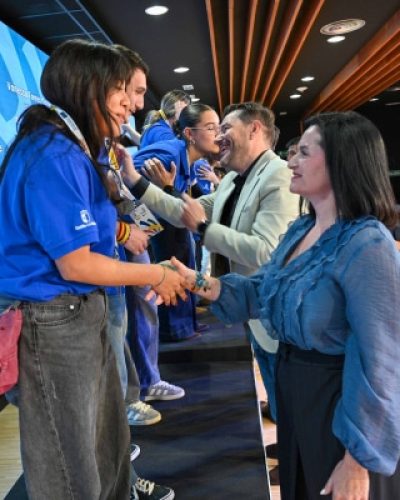 dacde28de571f894b9e22c47f139cb2b_L