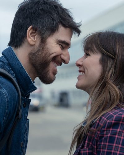 RESPIRA. Alfonso Bassave as Lluís Jornet, Blanca Suárez as Jésica in episode 03 of RESPIRA. Cr. Carla Oset/Netflix © 2025